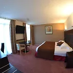 Savoy 3* 에비앙레스벵즈